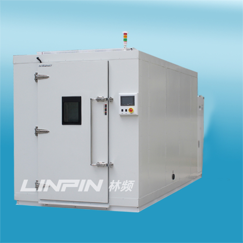 [軍標淋雨試驗室